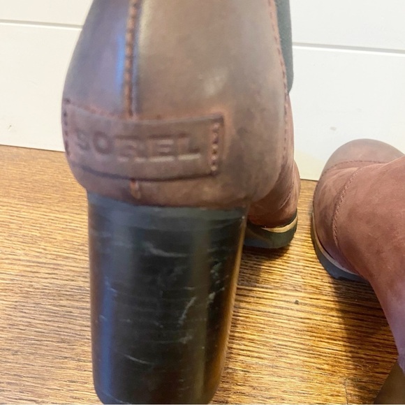 Sorel | Women’s Addington Chelsea Suede Leather Bootie in Redwood Size 11 - Picture 8 of 14